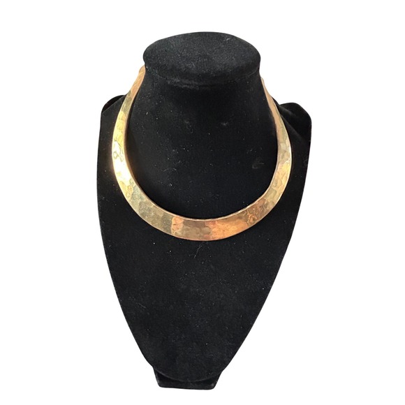 Jewelry - Vintage Hammered Brass Torque Collar Necklace Made in India Gold Tone Choker